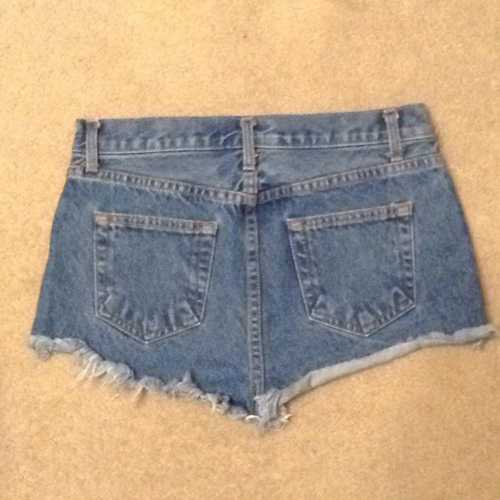Brandy Melville high waisted denim shorts - Picture 2 of 4
